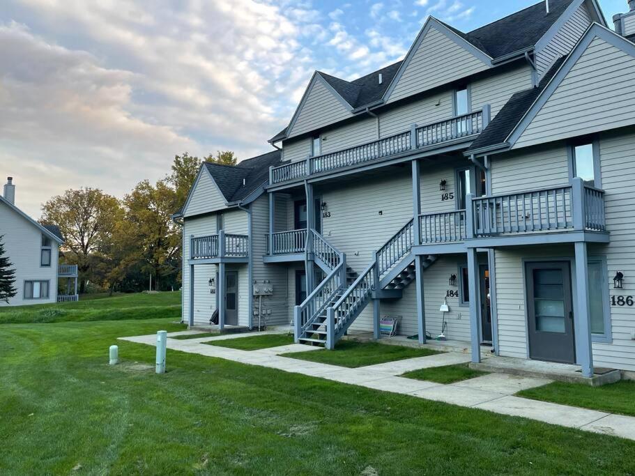 Skiing, Hiking, Village Of Eville Mtn Escape Ellicottville Exteriör bild